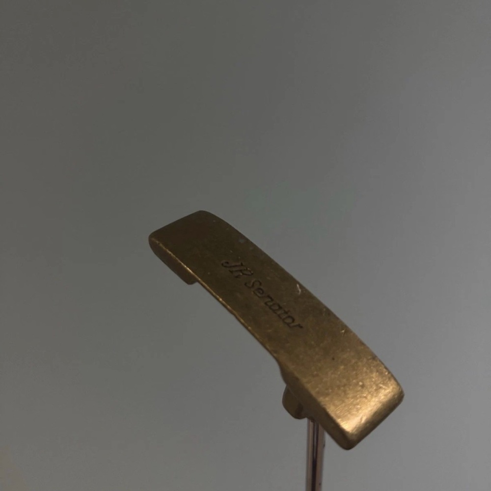 Vintage JR Senator Putter RH 32” Junior Putter - Bronze